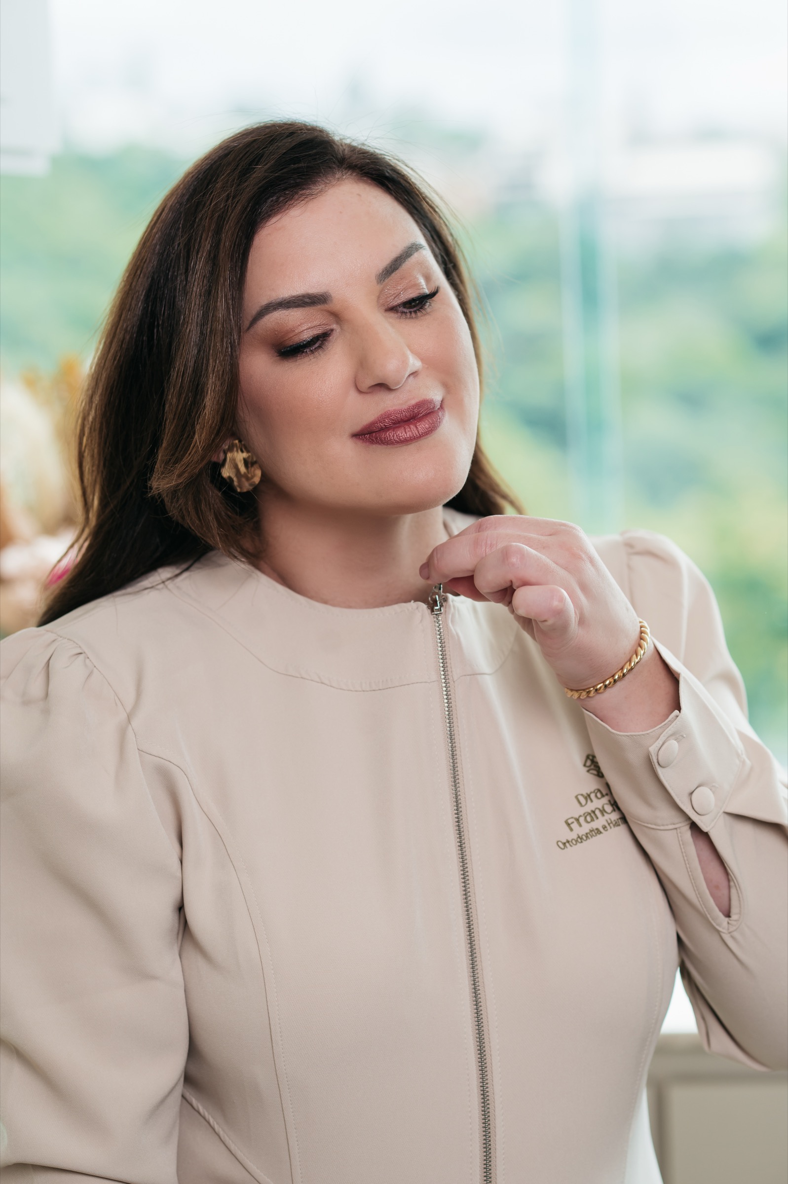 Leitura estética inicial com naturalidade